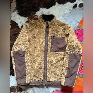 Kavu Men’s Heavyweight Sherpa Fleece - Large Tan/Brown